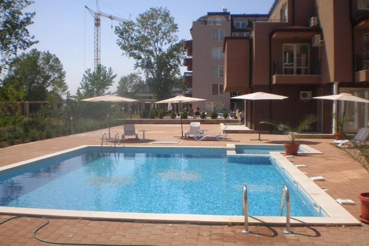 Stella Polaris Apartcomplex Солнечный берег Экстерьер фото